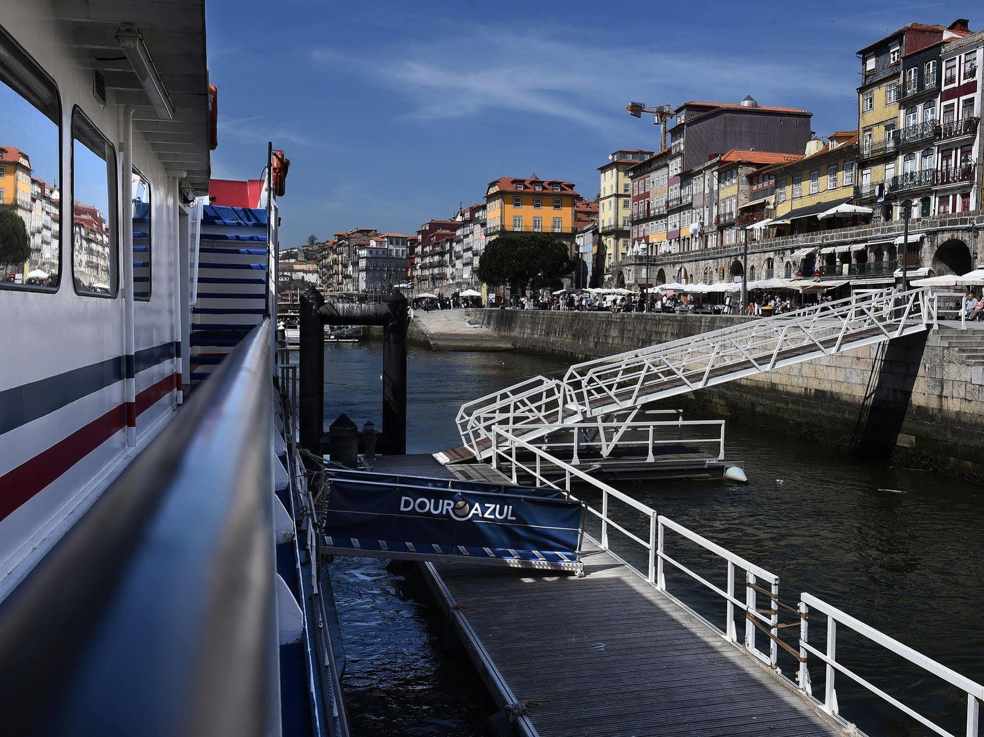 Invicta Ribeira Boat Hotel OOporto Extérieur photo