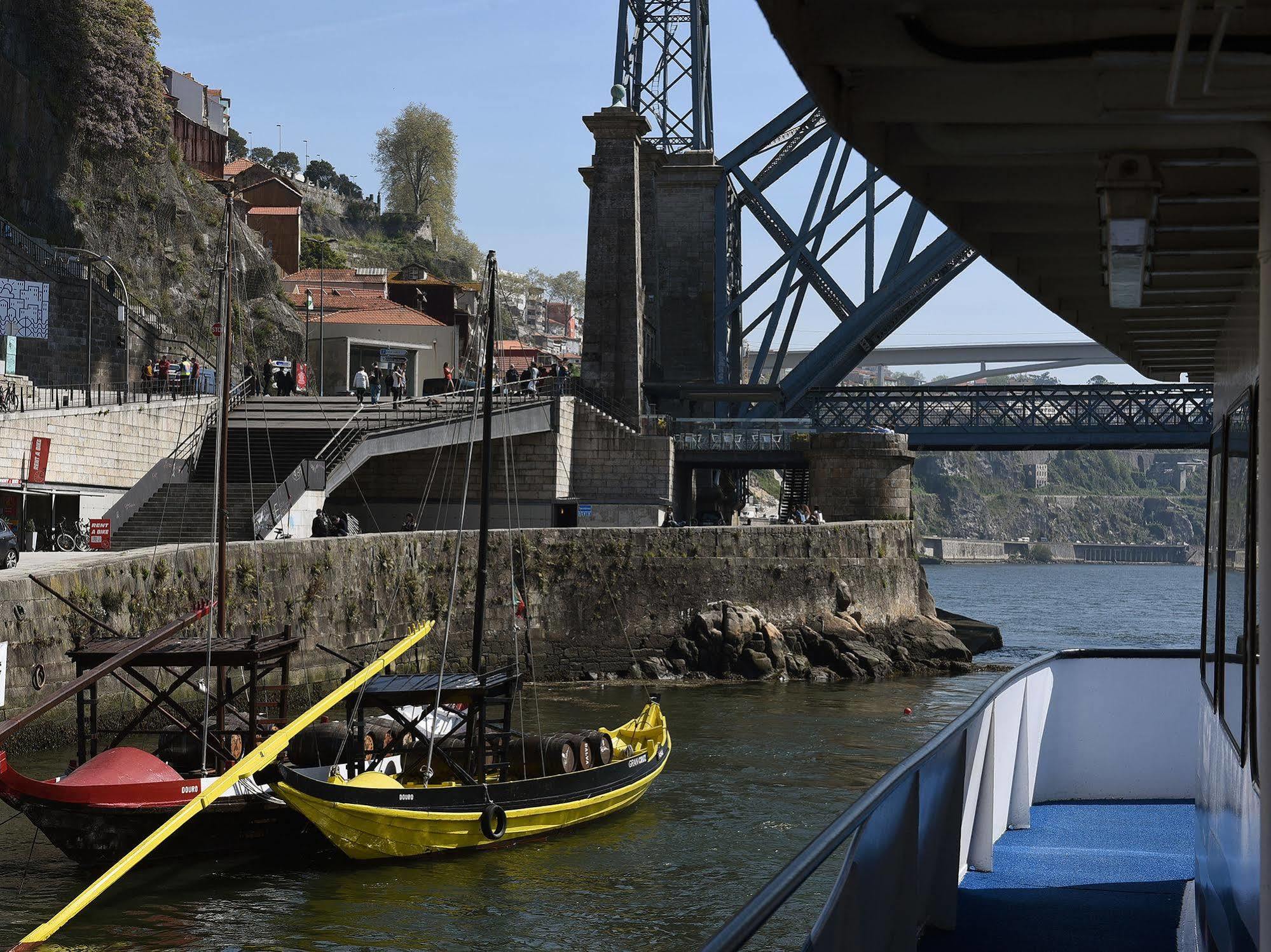 Invicta Ribeira Boat Hotel OOporto Extérieur photo