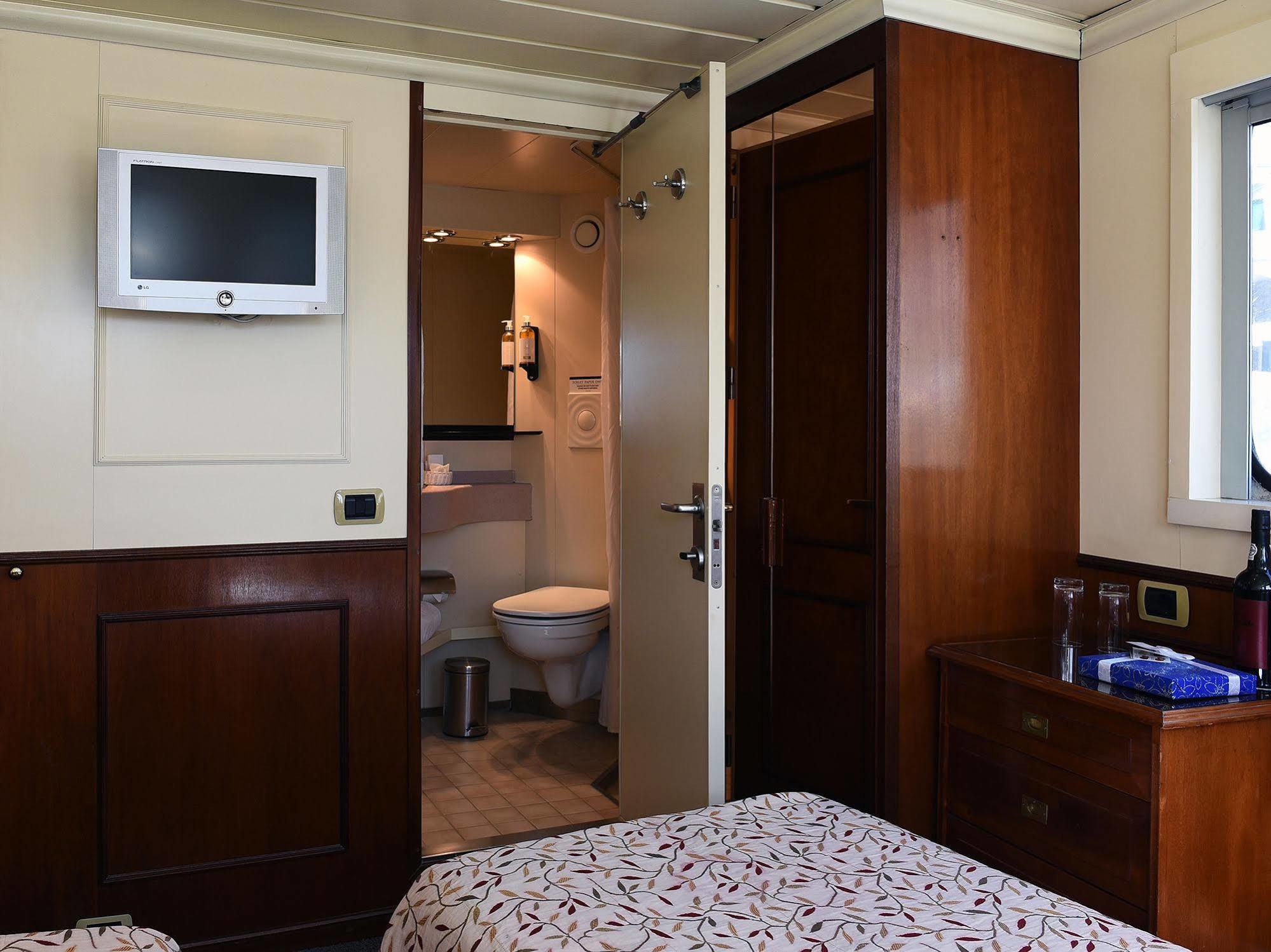 Invicta Ribeira Boat Hotel OOporto Extérieur photo